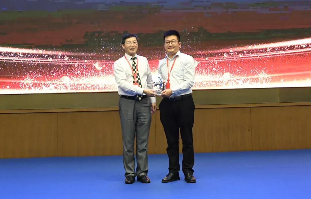 蔚蓝人物04  东果博天力推“农光互补”典型项目落地，张涛不惧挑战千里奔赴大别山