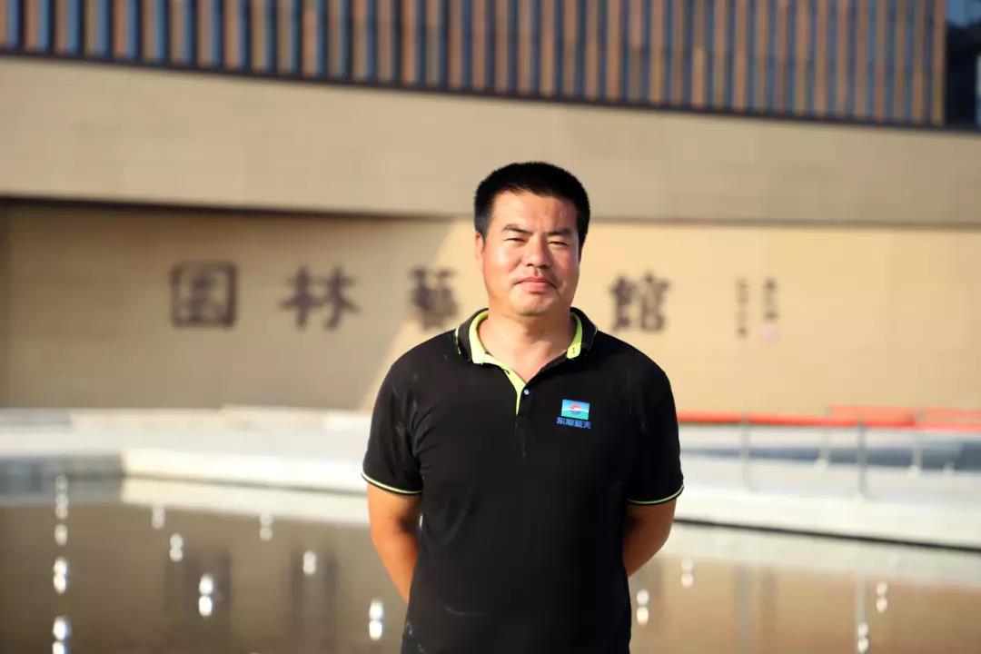 东果博天  铁骨柔情裴玉存，为园林艺术而生