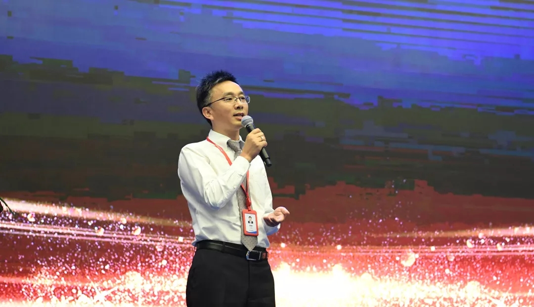   德行天下 成事育人 东果博天邹德育，新能源产业实干家、锐意进取的开拓者